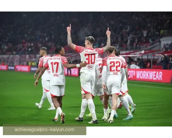 德甲夏季阵容评估显示球队竞争力增强，表现稳健值得关注