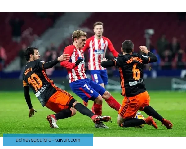 马竞战术解析：在新赛季中球队持续提升的表现与对手的竞争力增强分析